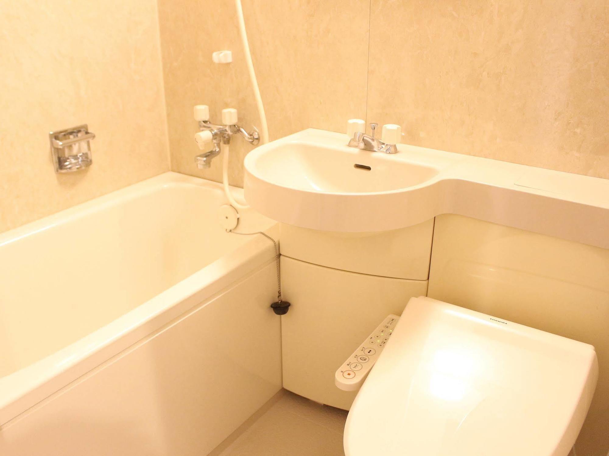 HOTEL LiVEMAX BUDGET Chiba Mihama Bagian luar foto